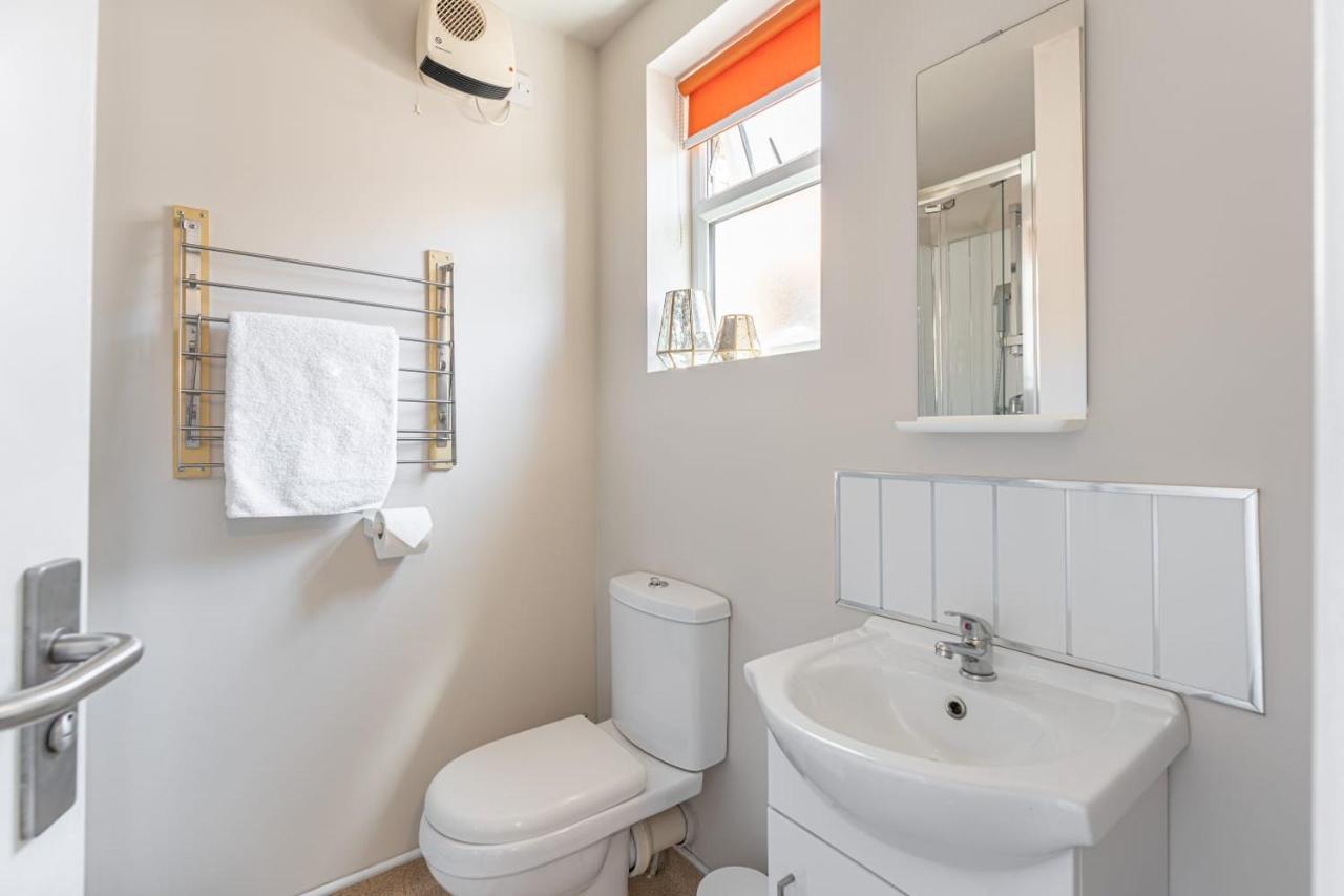 Superb One Bedroom Apartment In Coventry Cv1 *New* Zewnętrze zdjęcie